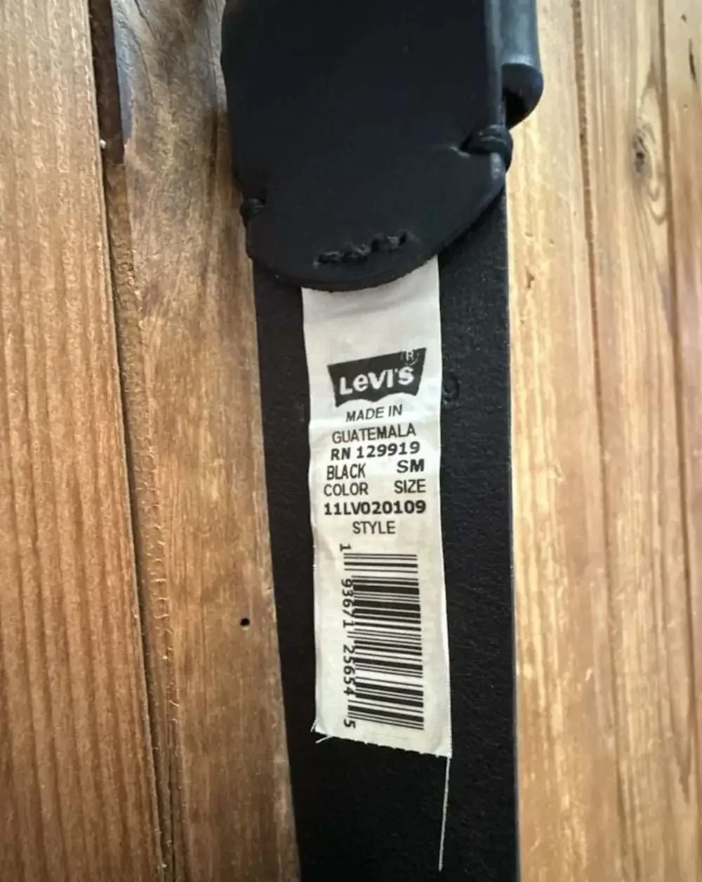 Levi's Black Leather Belt Size S 30-32